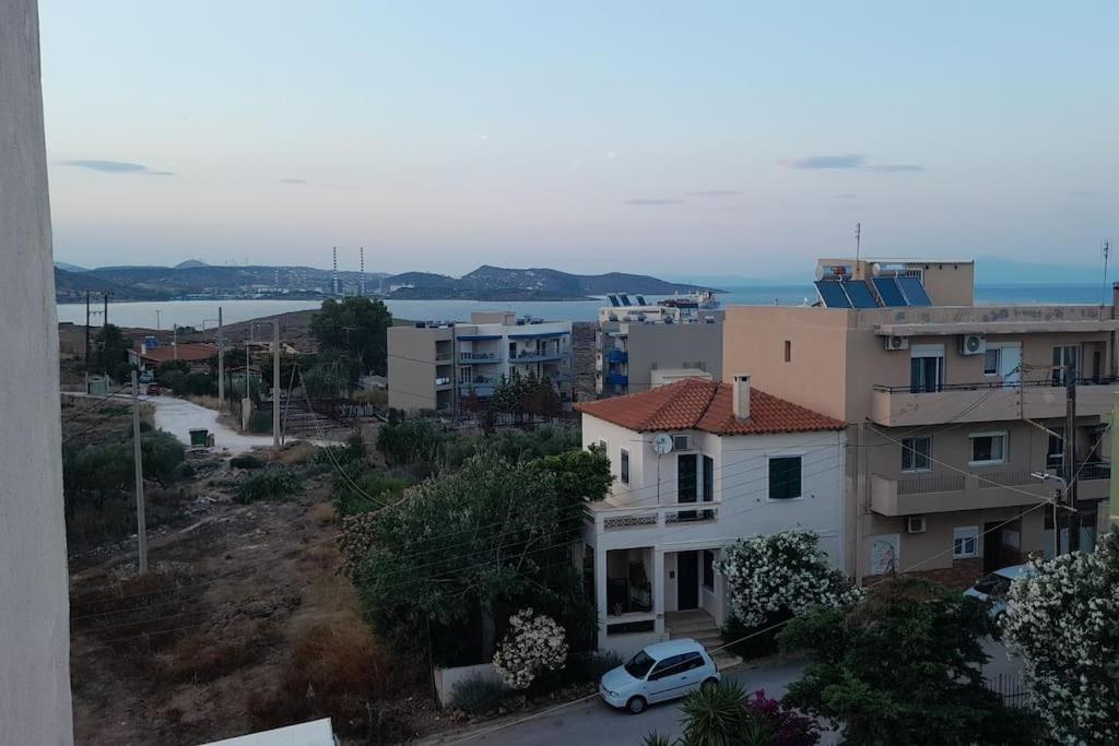 Lavrio 1Bdr Penthouse 7 Min On Foot From The Port Apartamento Exterior foto